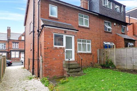 50 Headingley Mount, Leeds, LS6 3EW