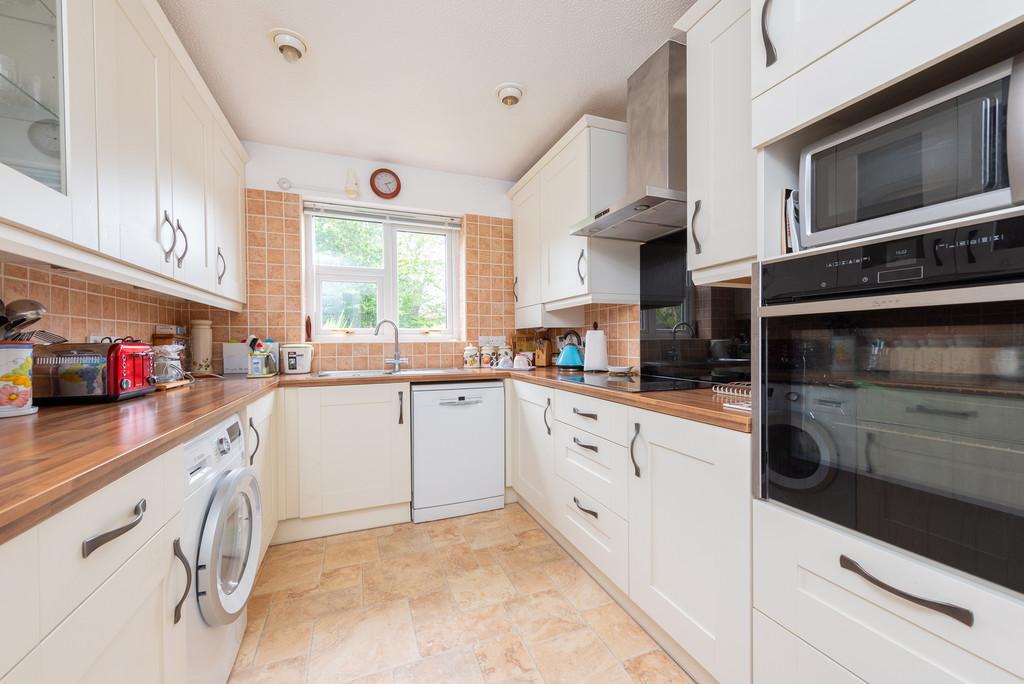 19 Lower Moor8