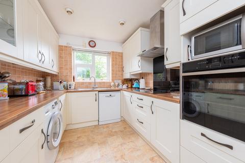 undefined, Lower Moor, Yateley GU46