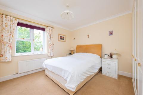 undefined, Lower Moor, Yateley GU46