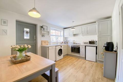 8 Cardoness Place, Dudley, DY1 2QL