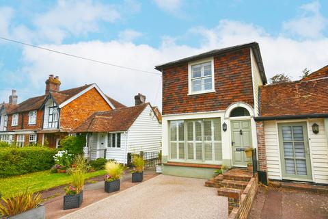 2 bedroom cottage for sale, Northiam, East Sussex Tn31