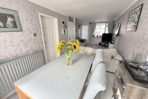 16 Nicholas Road, Sutton Coldfield, B74 3QS