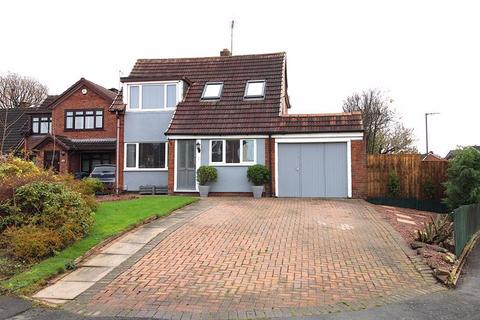 4 bedroom link detached house for sale, Spinney Close, Pelsall, WS3 4LB