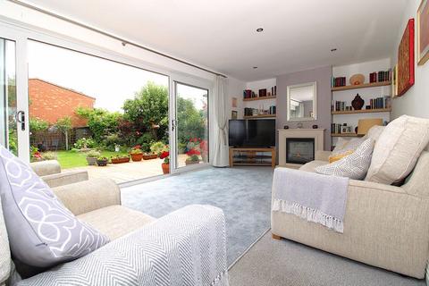 4 bedroom link detached house for sale, Spinney Close, Pelsall, WS3 4LB