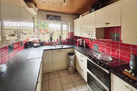 3 bedroom semi-detached house for sale, Ashworth Lane, Sharples