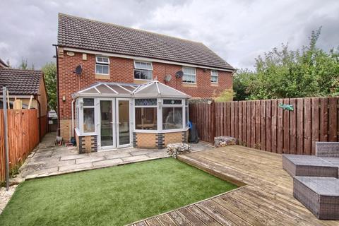 3 bedroom semi-detached house for sale, Broomlee Close, Ingleby Barwick