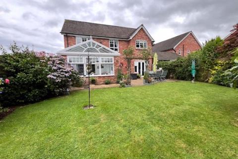 4 bedroom detached house for sale, Hewitt Close, Preston PR4