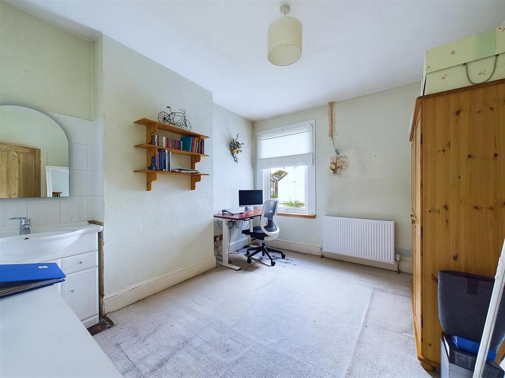 CAM02885 G0-PR0179-STILL010.jpg
