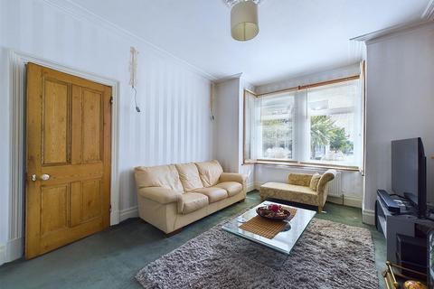 421 Selsdon Road, South Croydon, CR2 7AD