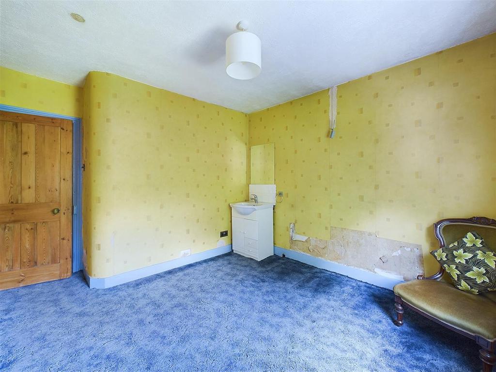 CAM02885 G0-PR0179-STILL015.jpg