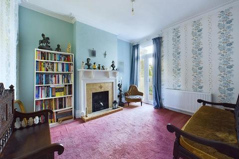 421 Selsdon Road, South Croydon, CR2 7AD