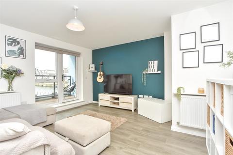 1 bedroom flat for sale, Augustus Way, St. Mary's Island, Chatham, Kent