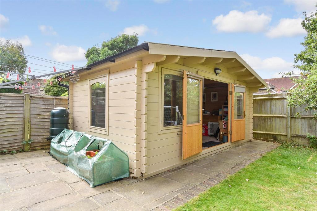 Workshop/Outbuildings