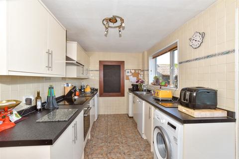 4 bedroom semi-detached house for sale, Listways Cottages, Aylesham, Canterbury, Kent