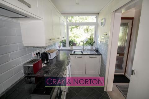 10 Chichester Road, Croydon, CR0 5NP