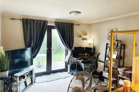 1 bedroom apartment for sale, Langtons Meadow, Farnham Common, Slough