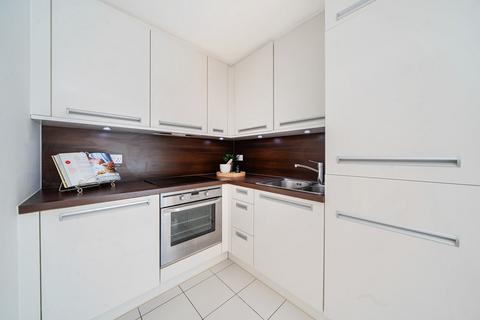 1 bedroom apartment for sale, Conington Road, London