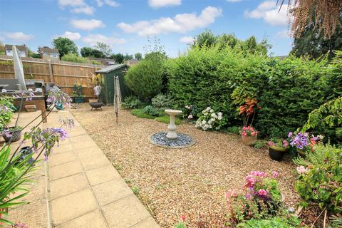 3 bedroom detached bungalow for sale, Swallow Drive, Rushden NN10