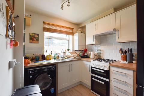 2 bedroom maisonette for sale, Sandling Court, Sandling Lane, Penenden Heath, Maidstone