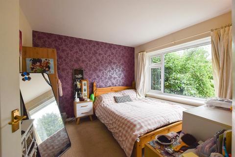 2 bedroom maisonette for sale, Sandling Court, Sandling Lane, Penenden Heath, Maidstone