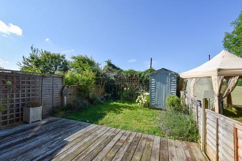 33 Semple Gardens, Chatham, ME4 6QD