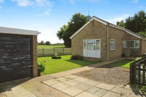 2 bedroom detached bungalow for sale, Walnut Close, Foulden IP26