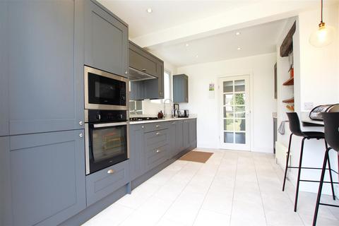 132 Colney Road, Dartford, DA1 1UH