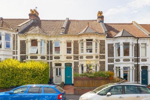 10 Daisy Road, Bristol, BS5 6JS