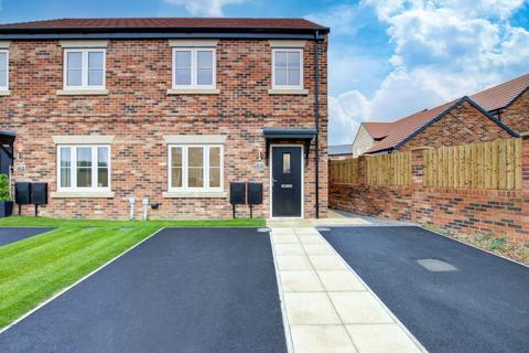 3 bedroom terraced house for sale, Grendon Gardens, Darlington DL2