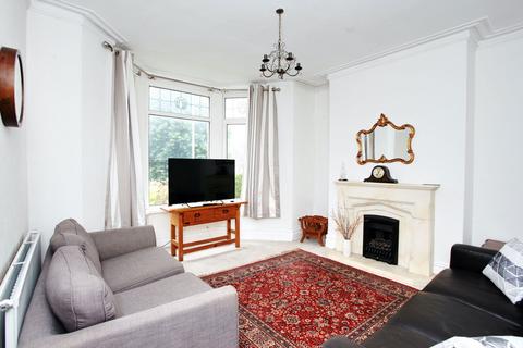 38 Berw Road, Pontypridd, CF37 2AA