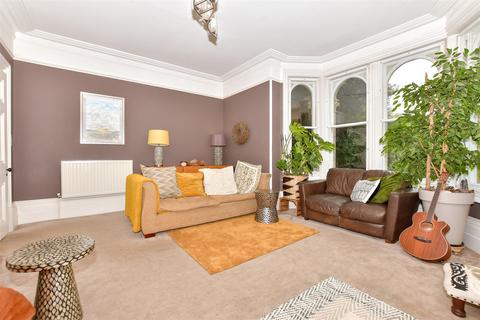 5 bedroom semi-detached house for sale, Tonbridge Road, Maidstone, Kent