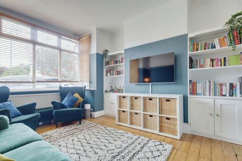 57 Cavendish Gardens, Westcliff-on-sea, SS0 9XP