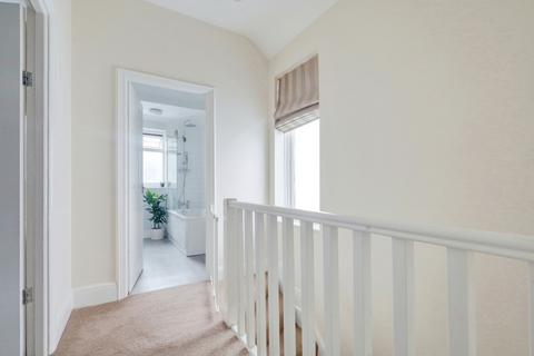 57 Cavendish Gardens, Westcliff-on-sea, SS0 9XP