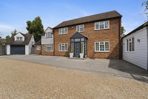 5 bedroom detached house for sale, The Landway, Bearsted