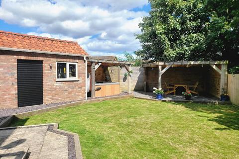 3 bedroom detached bungalow for sale, Beacon Park Close, Skegness PE25