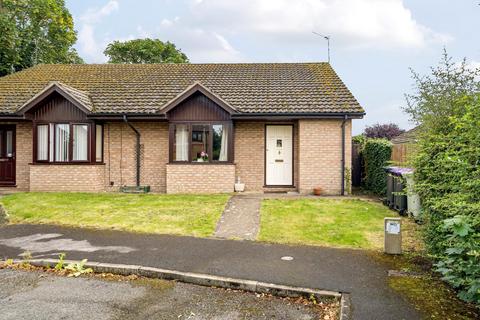 2 bedroom semi-detached bungalow for sale, Banovallum Gardens, Horncastle