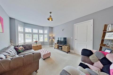 4 bedroom detached house for sale, Bancord Avenue, Herne Bay, CT6 5EN