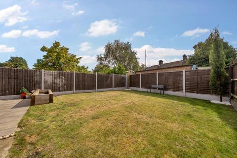 3 bedroom semi-detached house for sale, Periton Road, London