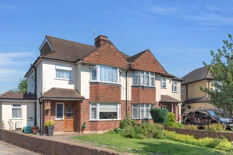 4 bedroom semi-detached house for sale, Grosvenor Road, Staines-upon-Thames, TW18