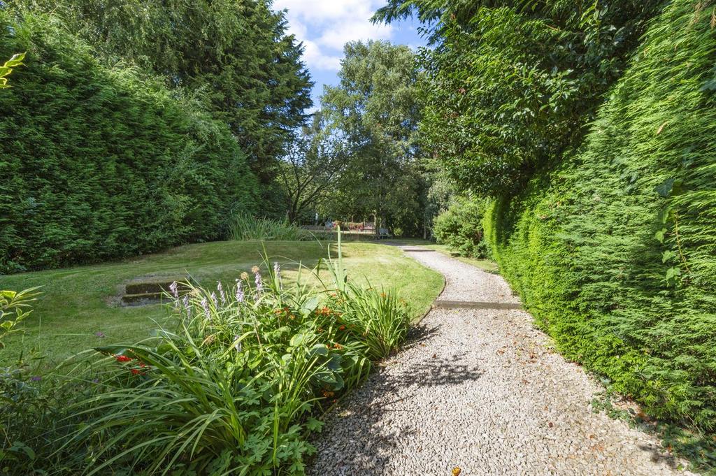 Garden   pond and towards summer house.jpg