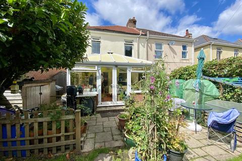 124 Albert Road, Poole, BH12 2EY