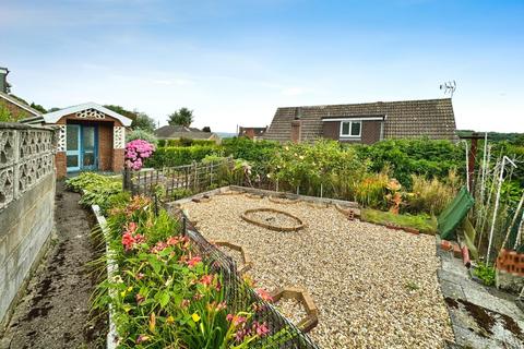 2 bedroom terraced house for sale, East Road, Telford TF2