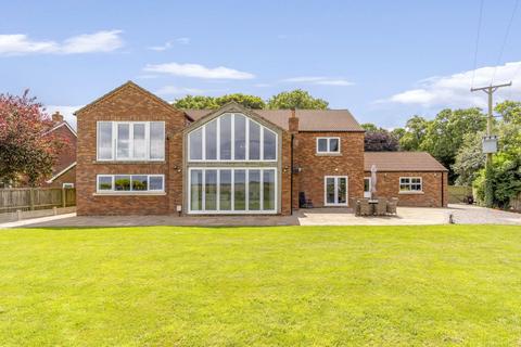 5 bedroom detached house for sale, The Paddocks, Skegness PE24