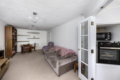 2 bedroom retirement property for sale, London Road, Patcham, Brighton