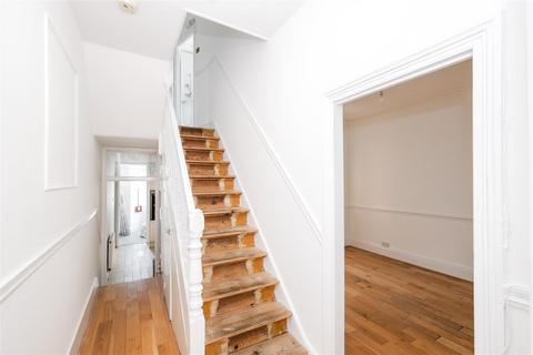 3 bedroom house for sale, Chestnut Avenue South, London