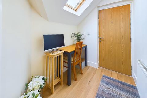 36, Grainger House Findlay Mews, Marlow, SL7 1AP