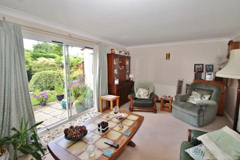 4 Busby Close, Freeland, Witney, OX29 8TA