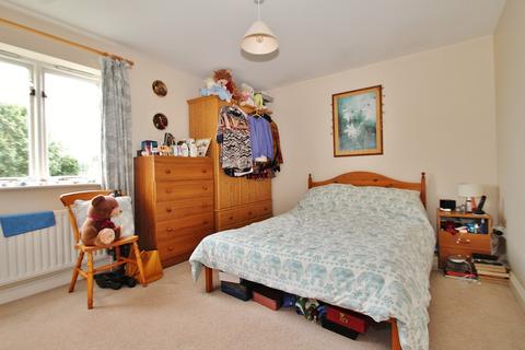 4 Busby Close, Freeland, Witney, OX29 8TA