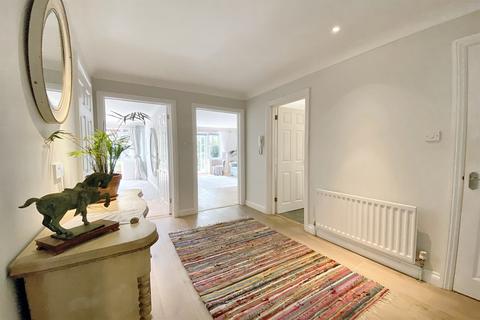 2 bedroom flat for sale, Bridport